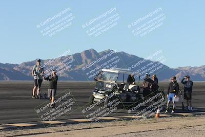 media/Oct-30-2025-Racers Edge (Thu) [[dabbdaf680]]/1-Around the Pits- Track Walk/